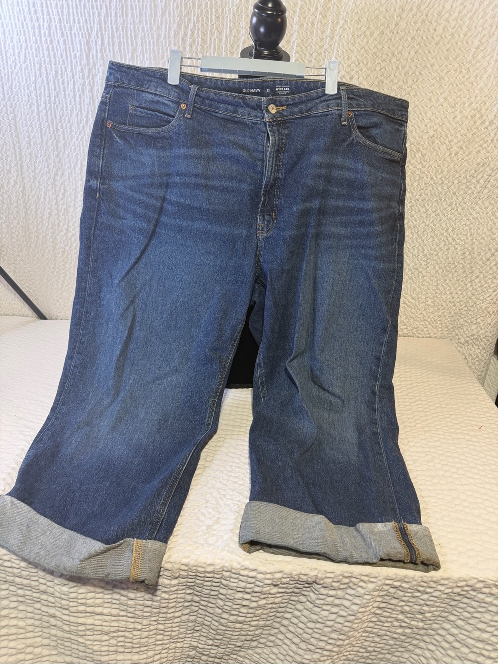 Old Navy Dark Blue Cropped Straight-Leg Jeans